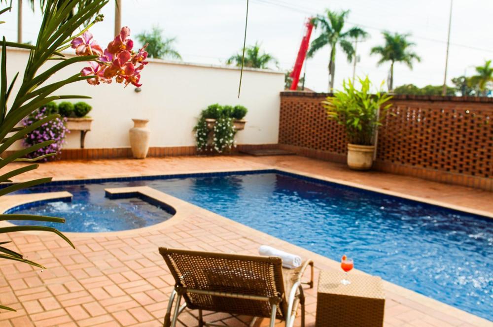 Mediterrâneo Park Hotel Três Lagoas Extérieur photo