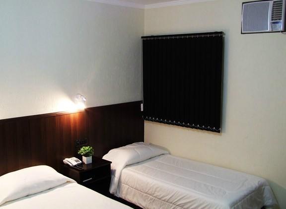 Mediterrâneo Park Hotel Três Lagoas Extérieur photo